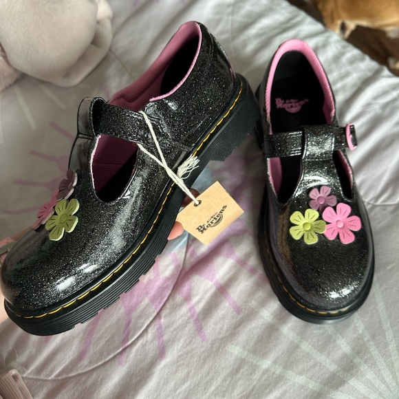 NWT! Dr. Martens Polley Oxford size EU37 - Picture 2 of 12